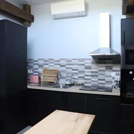 Neuf Climatise Apartment